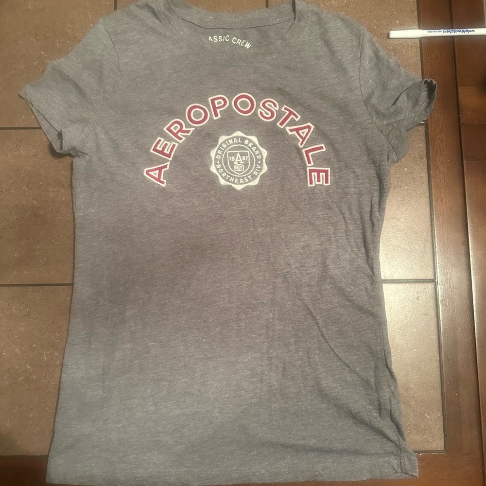 Aeropostale Classic Crew Gray Tee